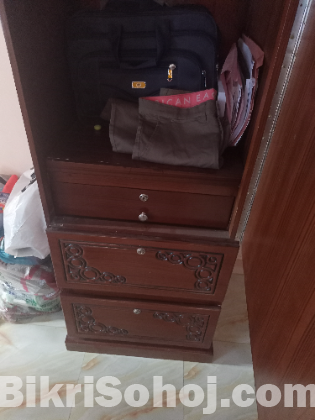 Single ALMARI for sale